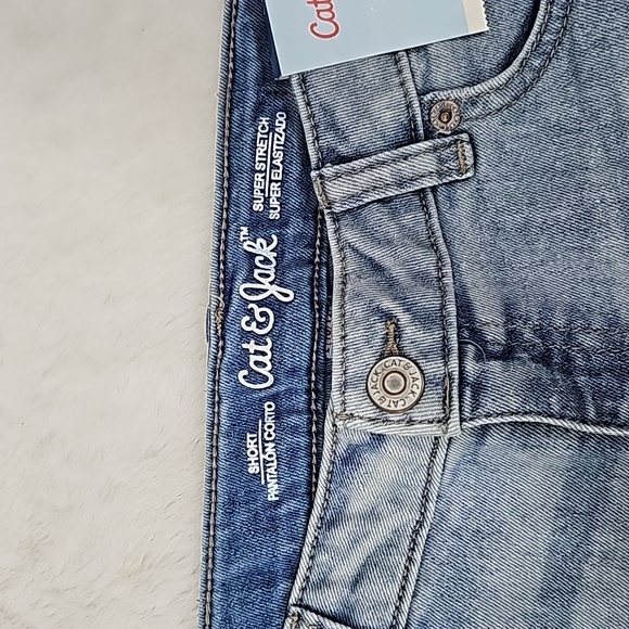 Cat & Jack Adjustable Waist Jean Shorts with patches Size 10/12 - Picture 5 of 9